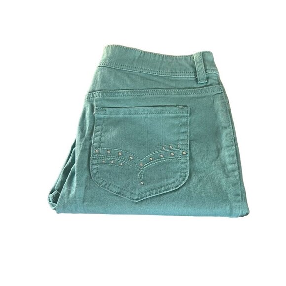 Chicos Platinum Aqua Breeze Skimmer Crop Jeans w/Embellished Back Pockets Sz 0.5 - Picture 7 of 9